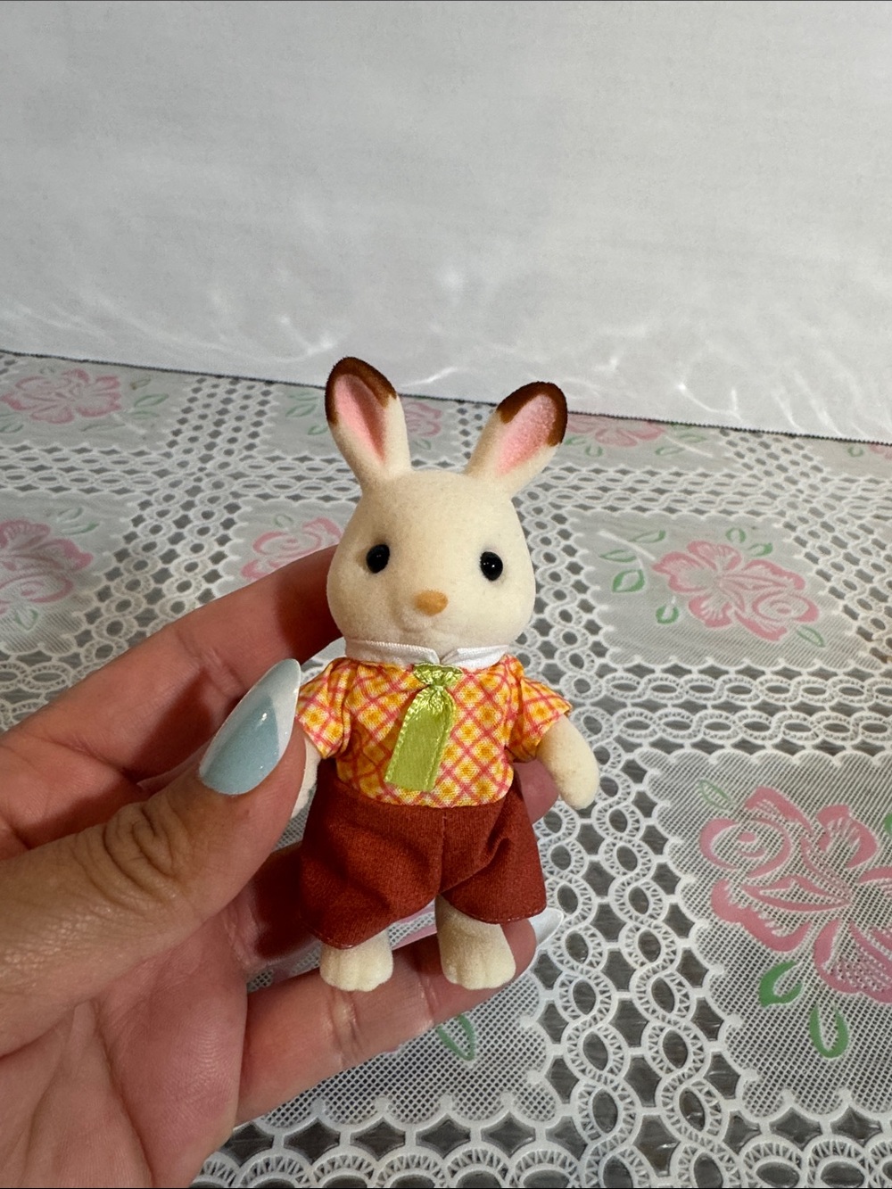 Sylvanian Families Chocolate Rabbit Father Calico Critters Japan New Epoch Doll - Picture 5 of 5